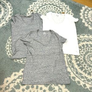 Victoria’s Secret pink collection V neck cotton perfect tee bundle NWT M